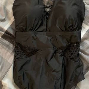 Women swim suit . Good Condition size XL
